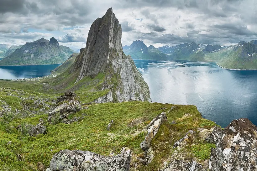 Tromsø & Lyngen ferries landscape